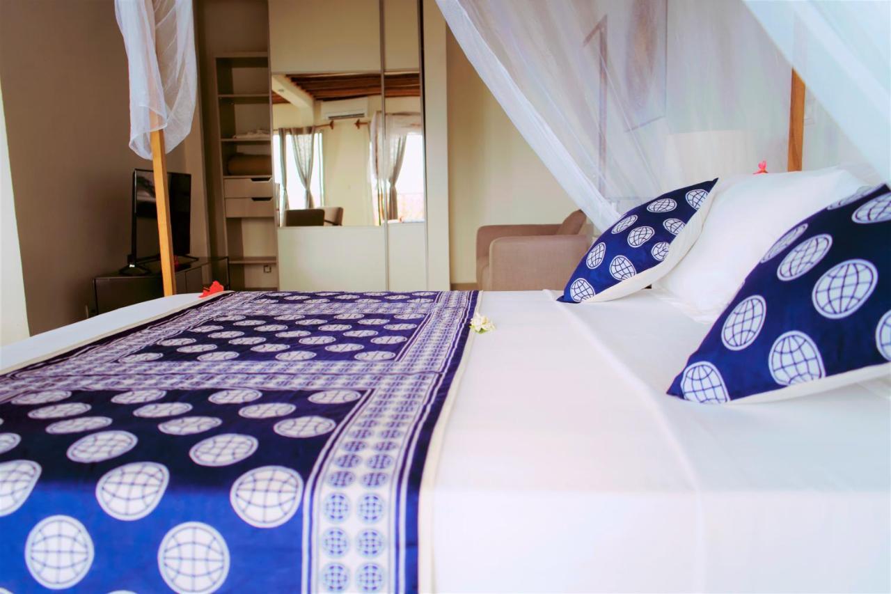 Al Camar Lodge Ndzaouze ภายนอก รูปภาพ