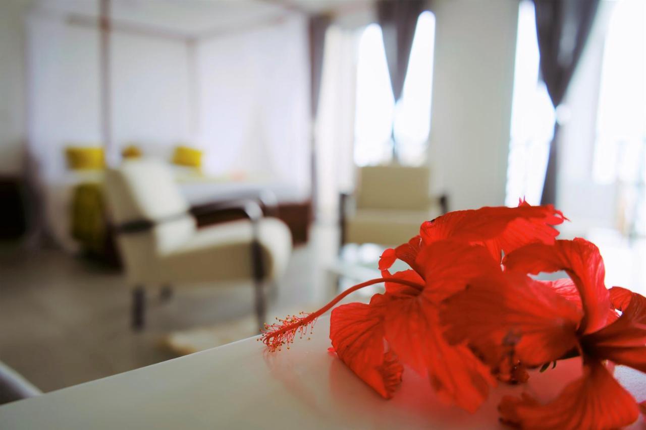 Al Camar Lodge Ndzaouze ภายนอก รูปภาพ